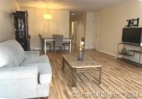 37 Greenwich Avenue - Photo 3