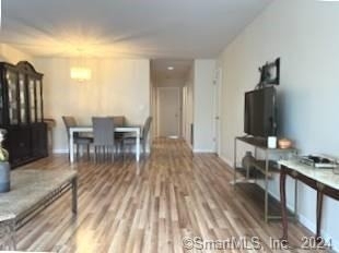 37 Greenwich Avenue - Photo 2