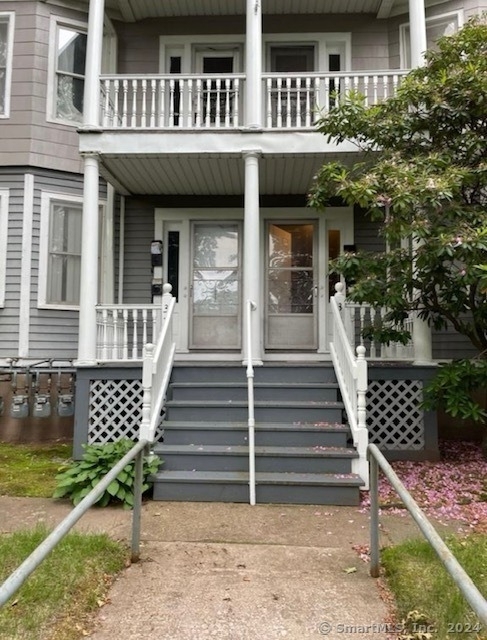 350 Center Street - Photo 0