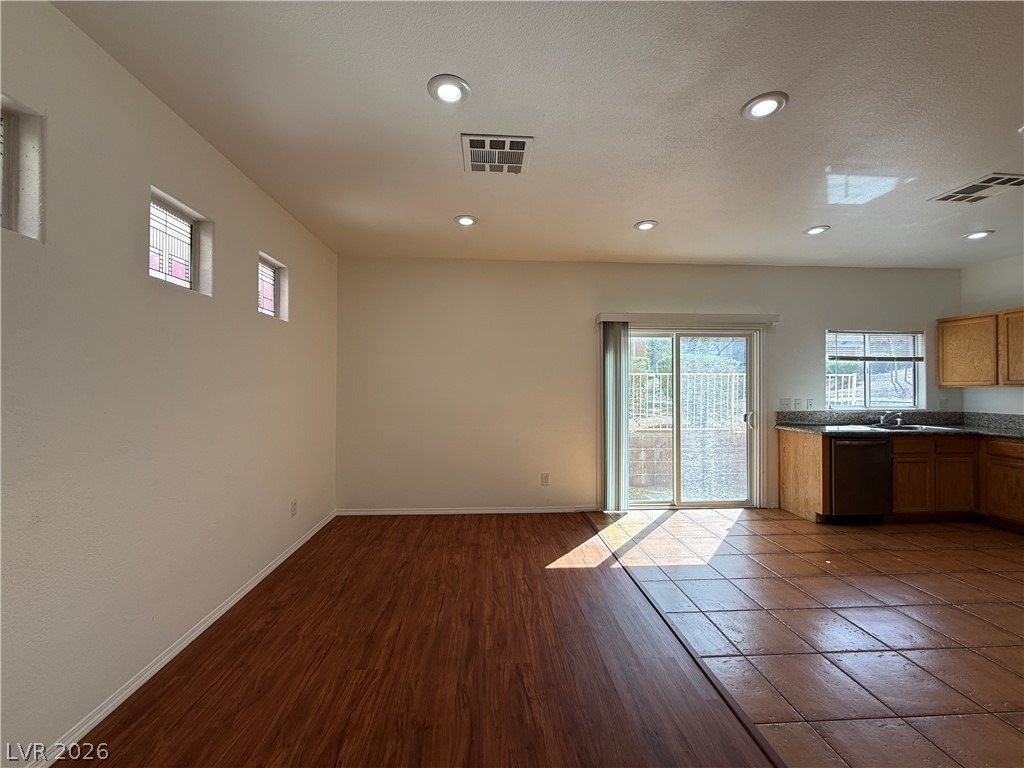 10541 Kivas Court - Photo 5