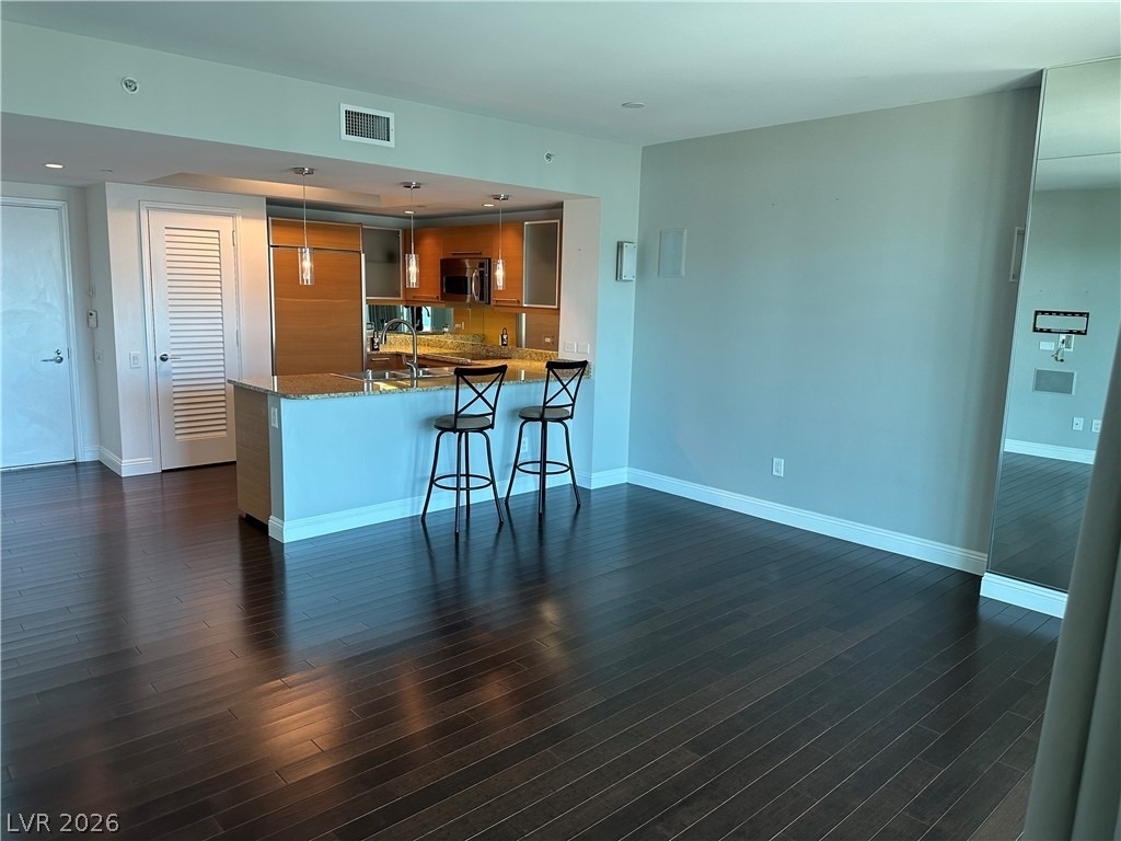 222 Karen Avenue - Photo 3