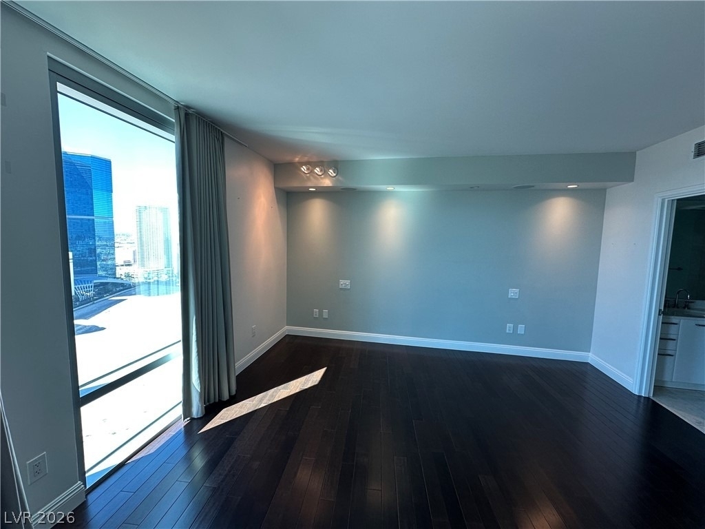 222 Karen Avenue - Photo 7