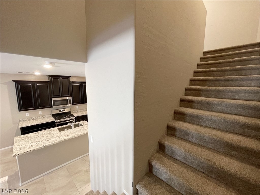 6209 Cappadocia Street - Photo 8