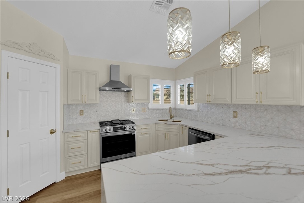 4016 Angel Face Street - Photo 17