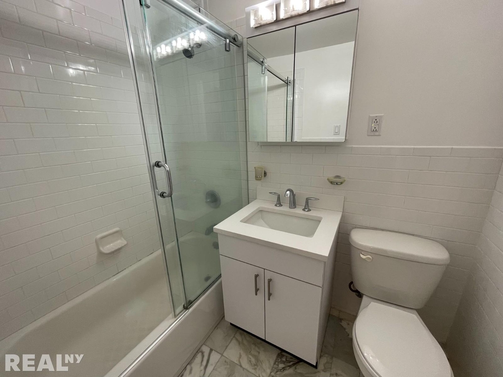 219 East 69th Street - Photo 3