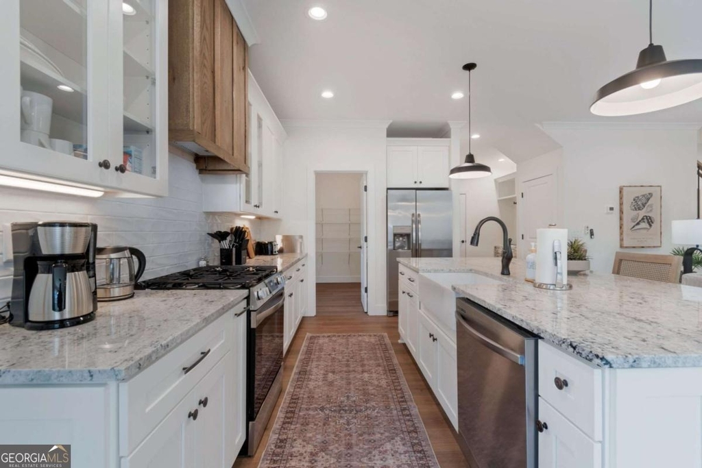 629 Butterworth Road - Photo 4