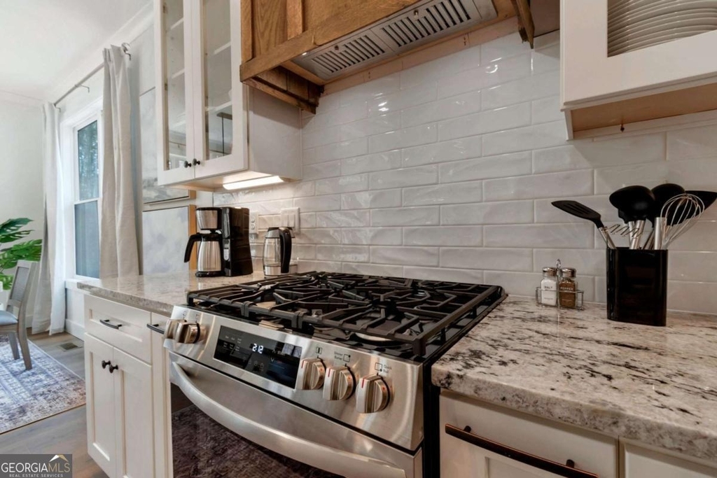 629 Butterworth Road - Photo 5