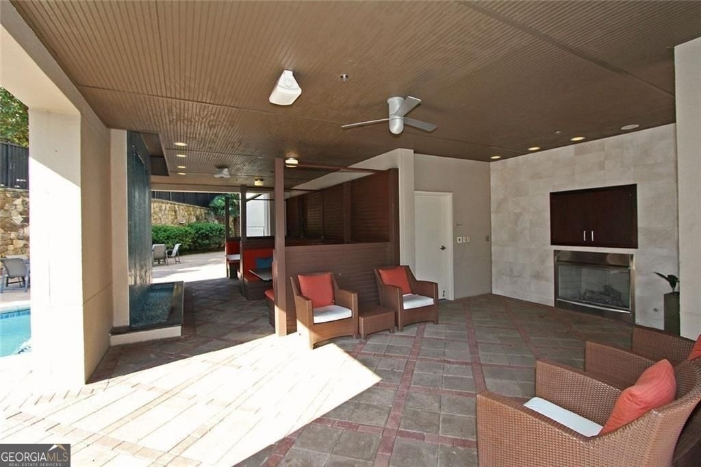 4561 Olde Perimeter Way Ne - Photo 30