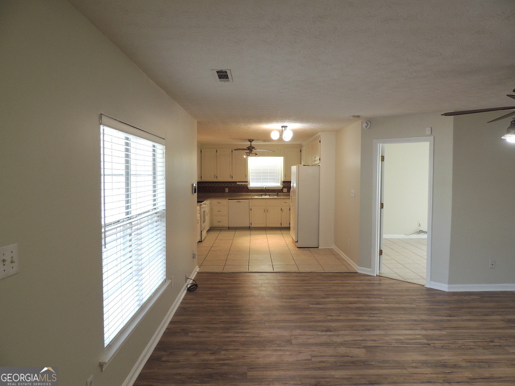 10 Brandon Drive - Photo 2