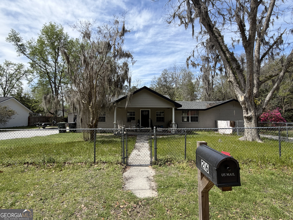 216 Clarks Bluff Road - Photo 0
