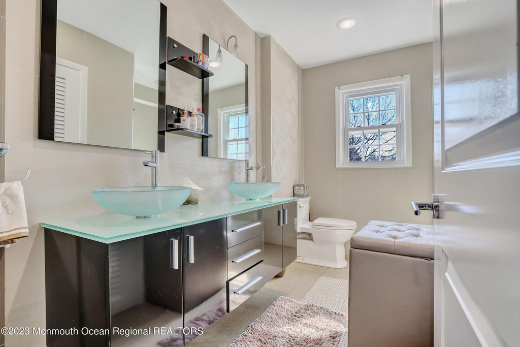 278 Lake Avenue - Photo 9