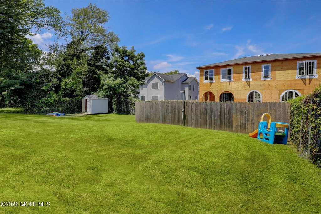 265 Norgrove Avenue - Photo 32
