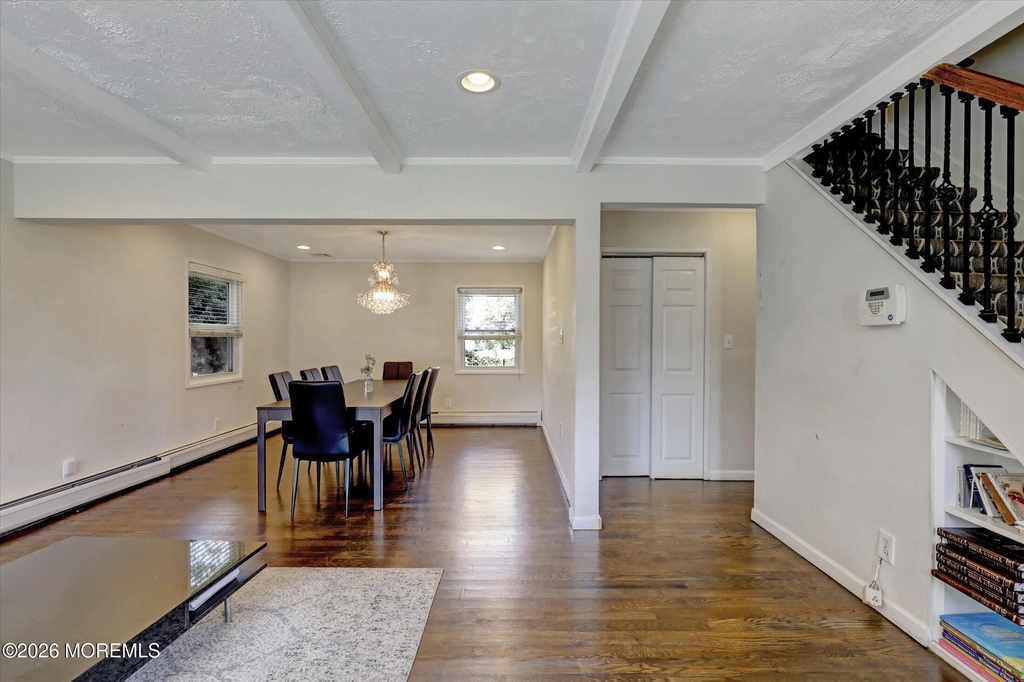 265 Norgrove Avenue - Photo 4