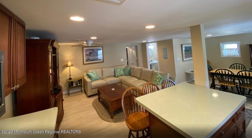 17 Sampson Avenue - Photo 5