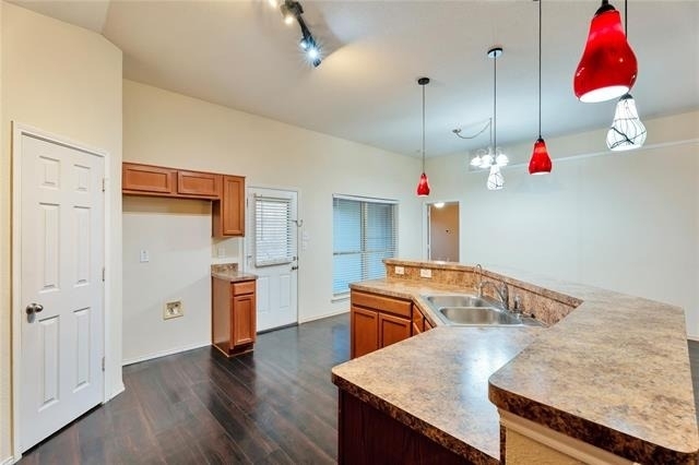 4816 Sapphire Lane - Photo 11