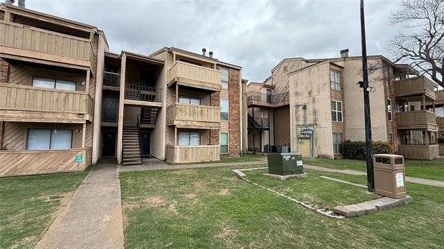 8110 Skillman Street - Photo 0