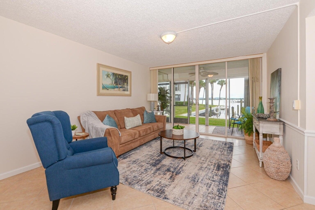 1950 Sw Palm City Road - Photo 9