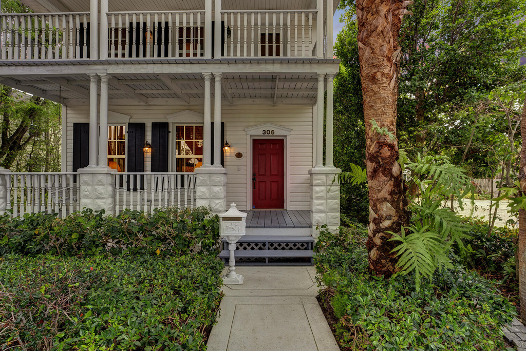 306 N Swinton Avenue - Photo 7