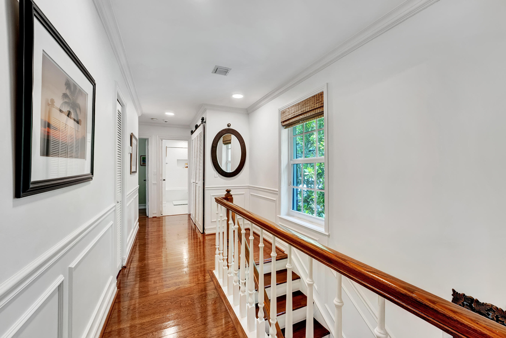306 N Swinton Avenue - Photo 34