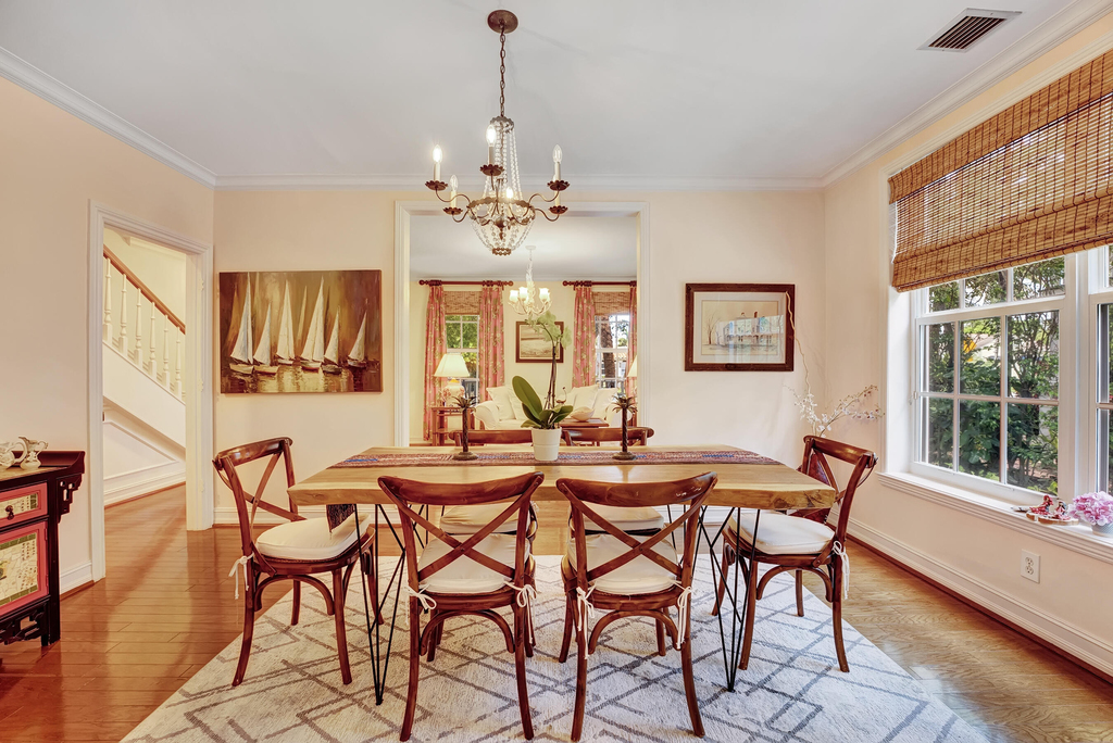 306 N Swinton Avenue - Photo 40