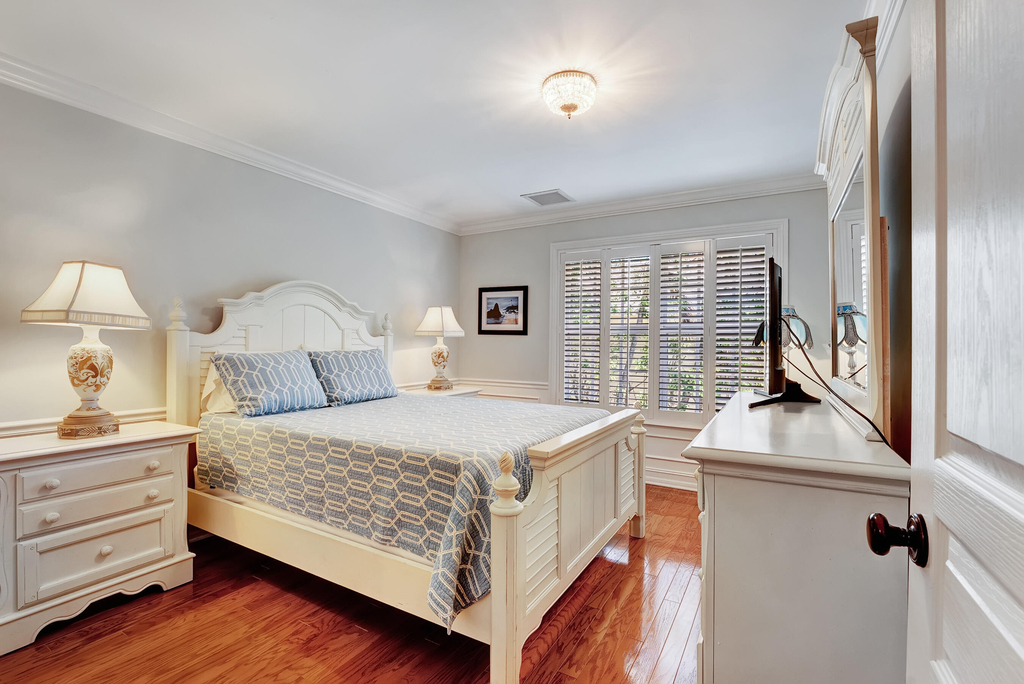 306 N Swinton Avenue - Photo 20