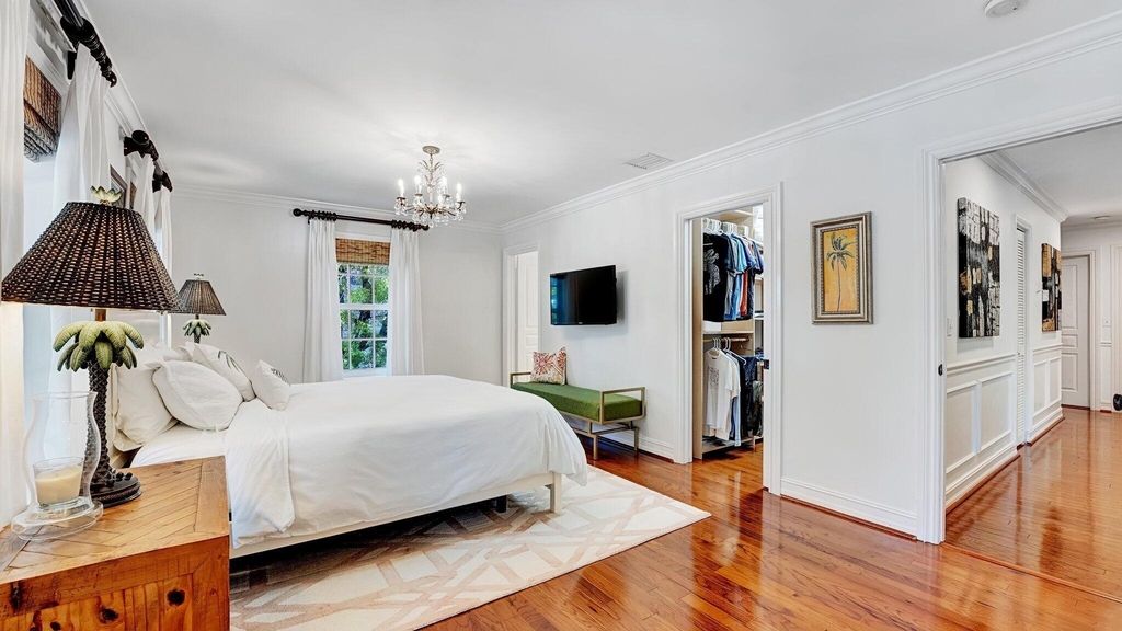 306 N Swinton Avenue - Photo 26
