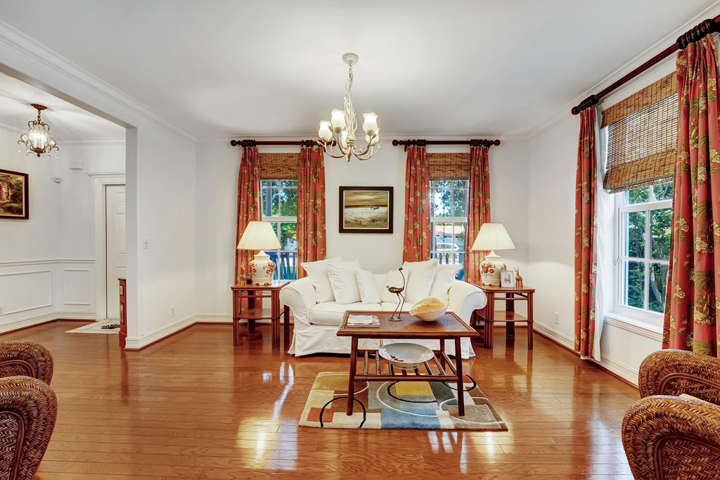 306 N Swinton Avenue - Photo 36