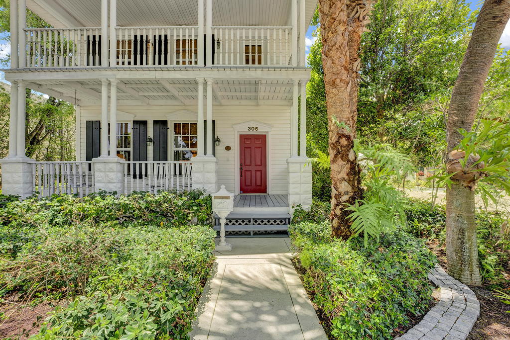 306 N Swinton Avenue - Photo 50