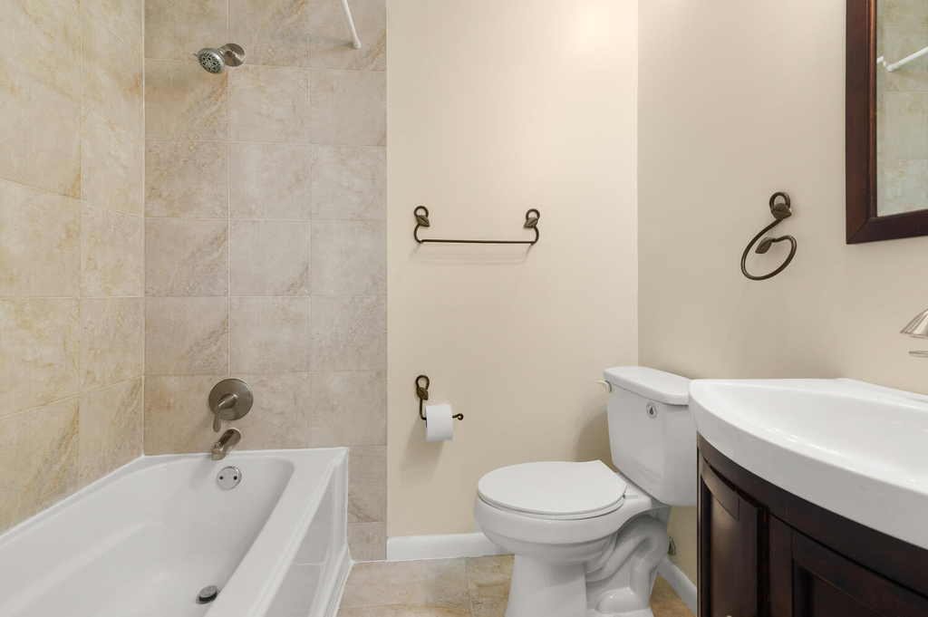 2521 Ne 15th Street - Photo 7