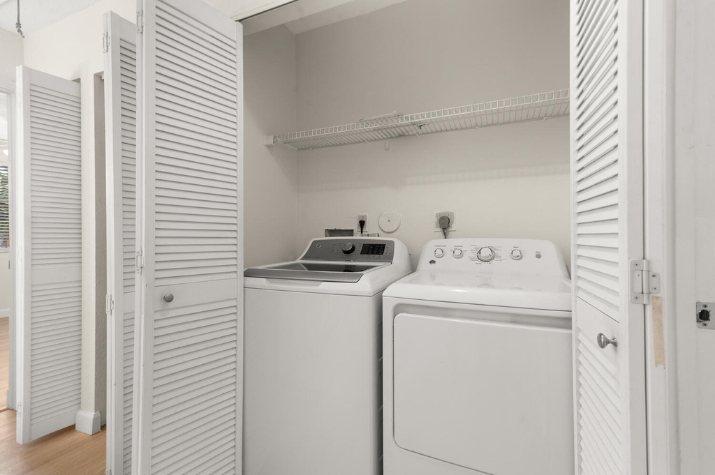 2521 Ne 15th Street - Photo 14