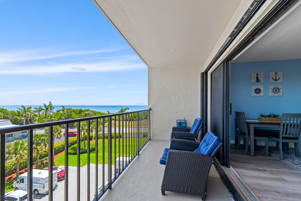 801 S Ocean Drive - Photo 1