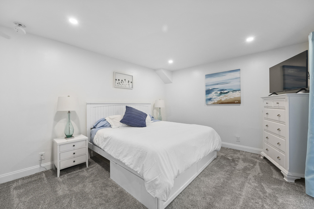 17235 Bay Street - Photo 24