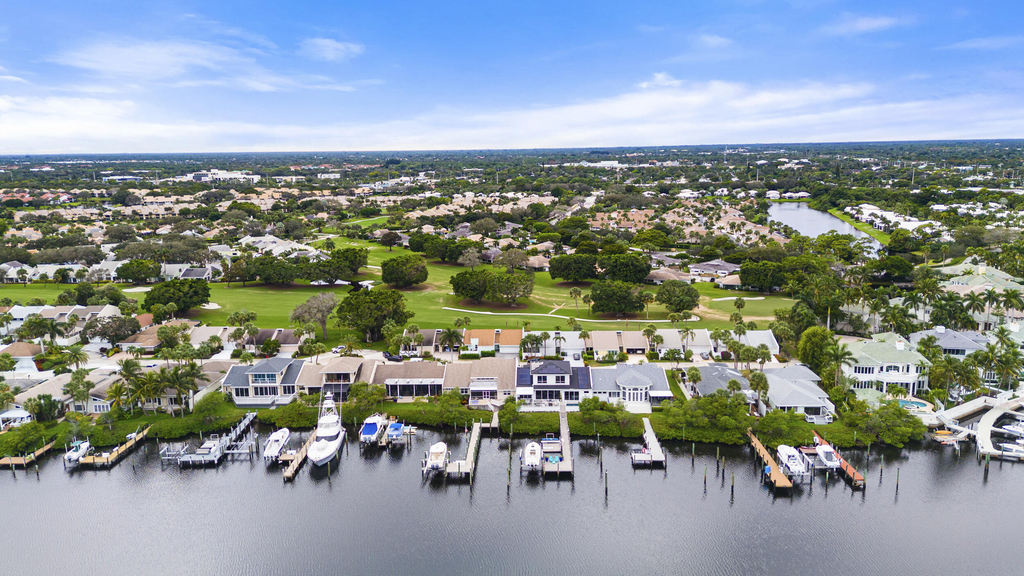 17235 Bay Street - Photo 44
