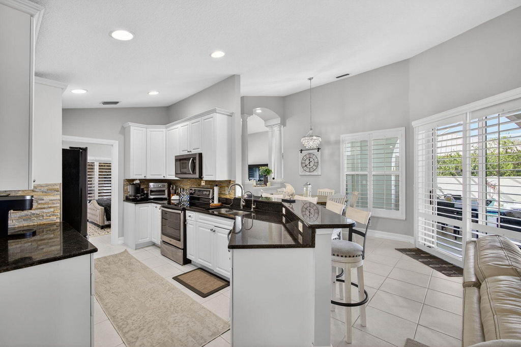 8075 Se Governors Way - Photo 8