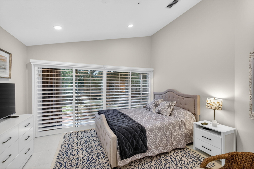 8075 Se Governors Way - Photo 24