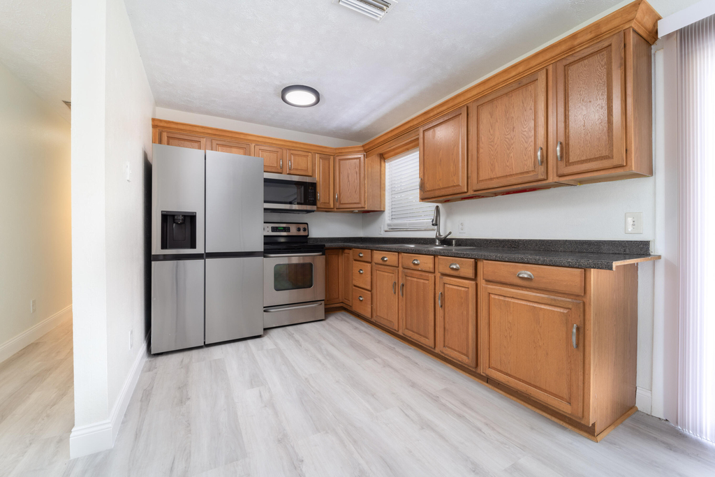 481 Sw Voltair Terrace - Photo 9