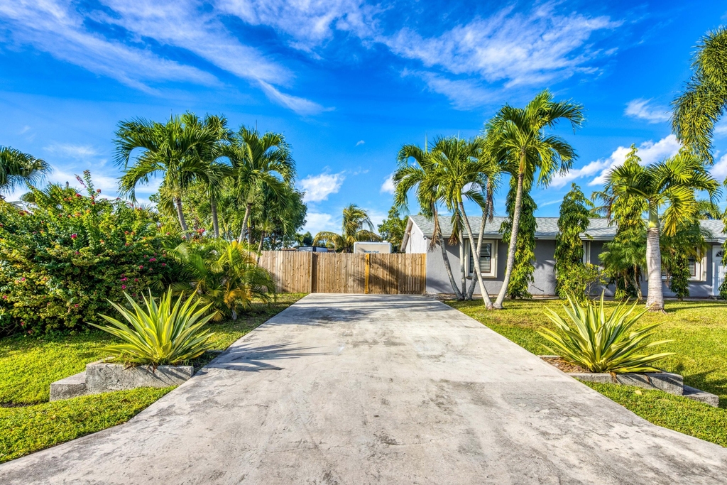 481 Sw Voltair Terrace - Photo 7