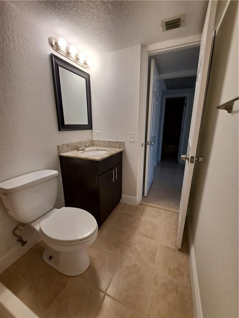 9838 Nob Hill Court - Photo 11