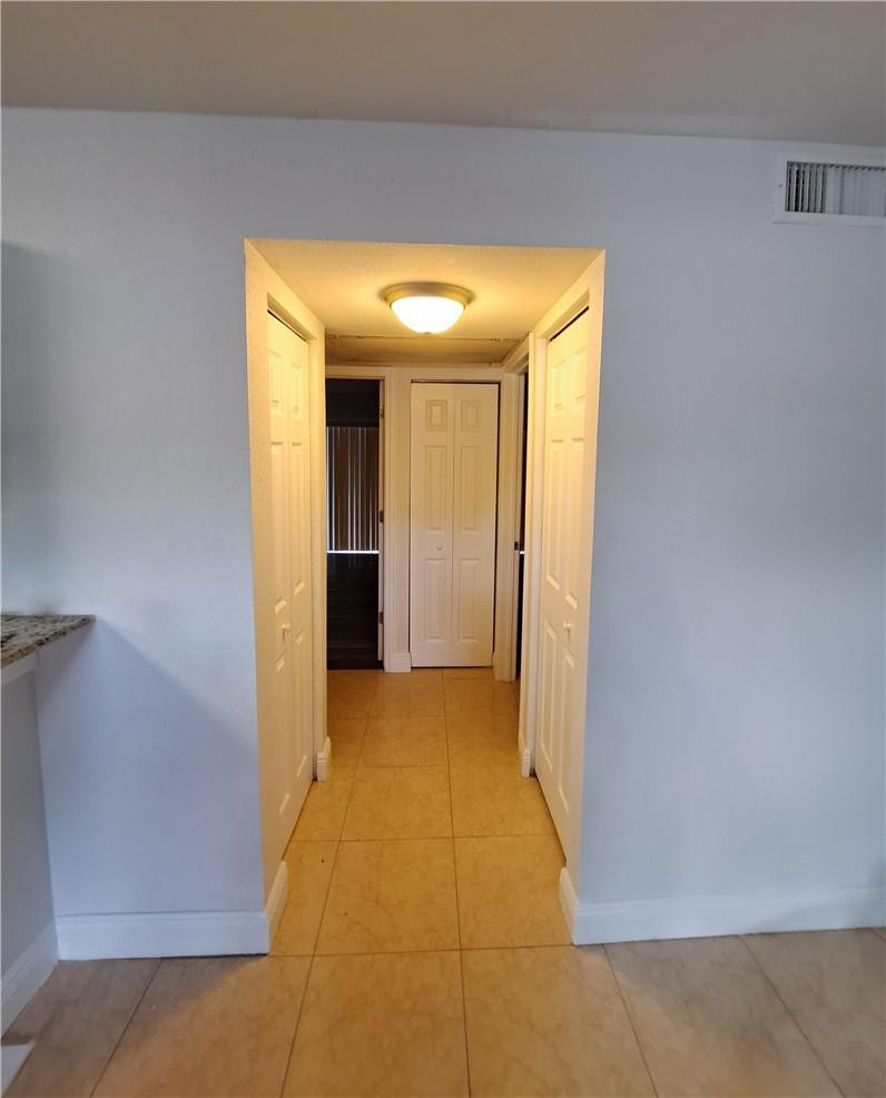 9838 Nob Hill Court - Photo 5