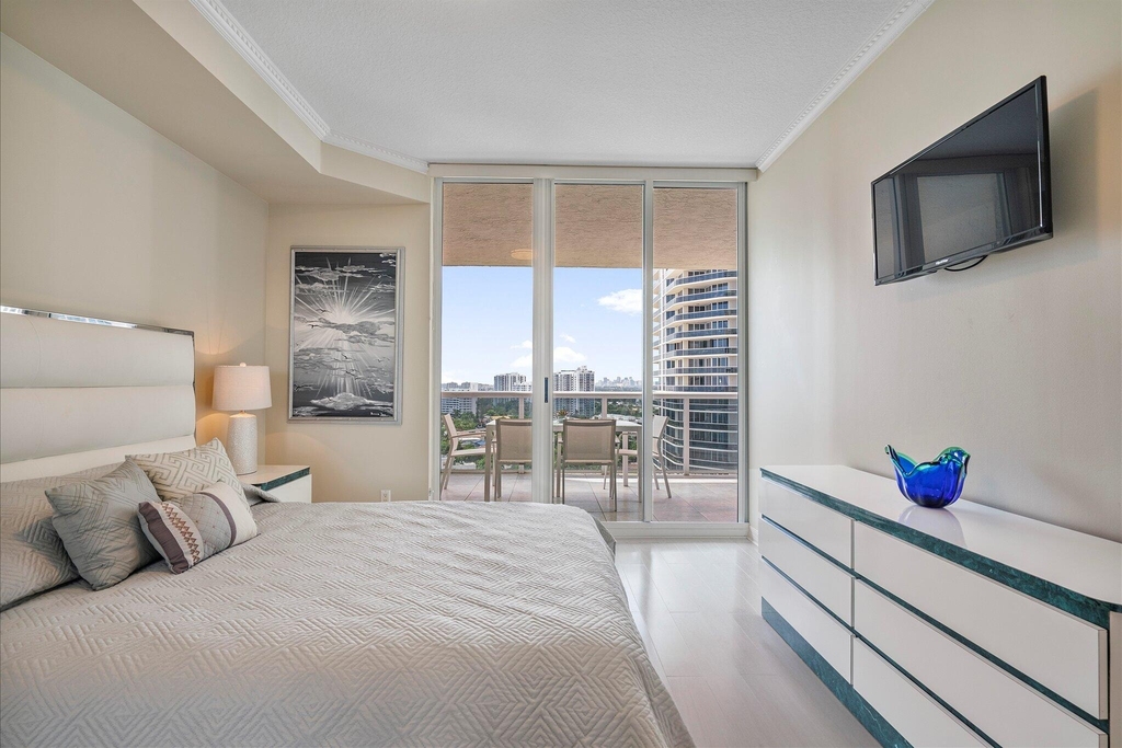 3200 N Ocean Boulevard - Photo 16