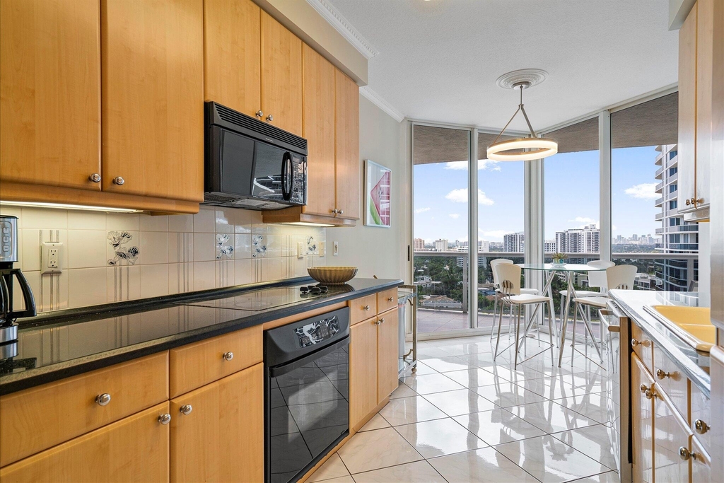 3200 N Ocean Boulevard - Photo 9