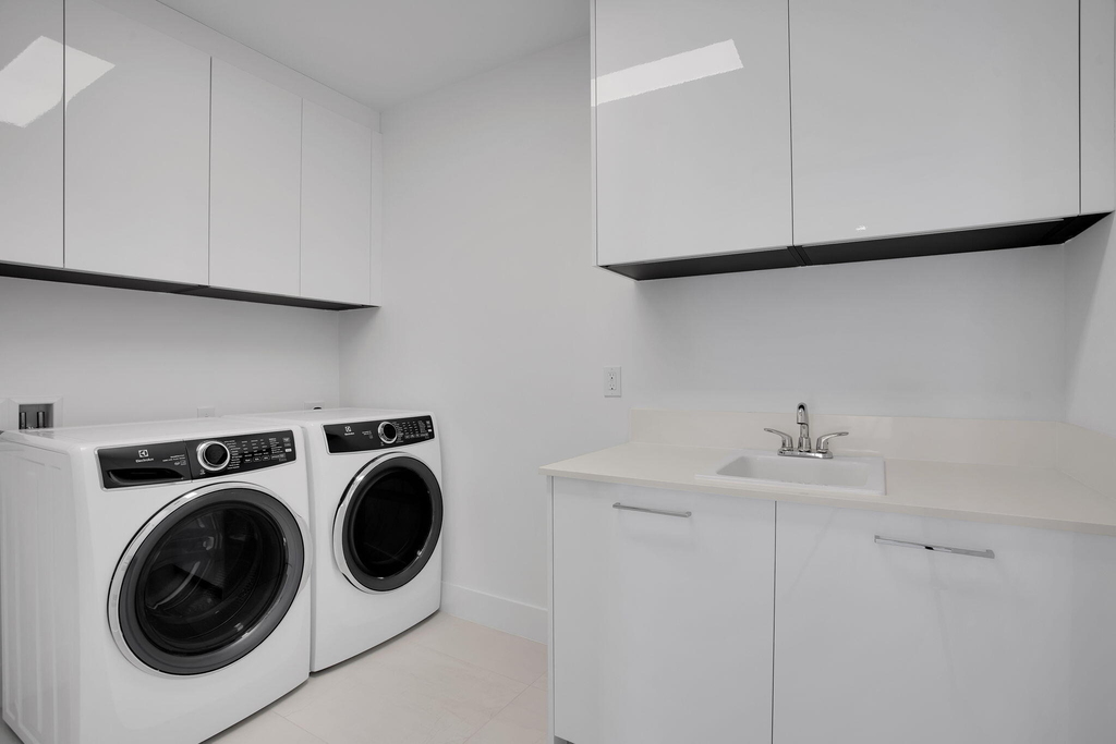 151 N Seabreeze Boulevard - Photo 43