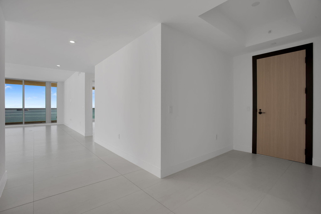 151 N Seabreeze Boulevard - Photo 9