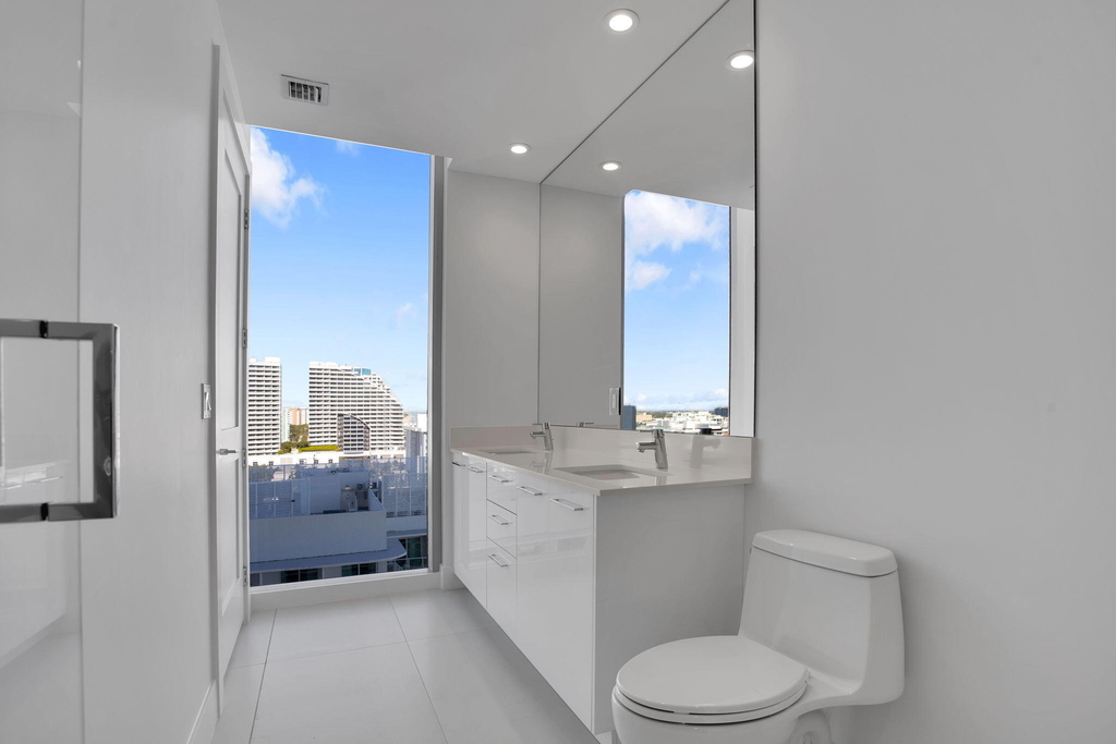 151 N Seabreeze Boulevard - Photo 42