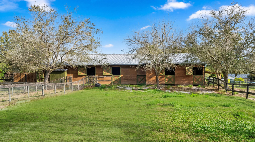 12440 Tangerine Boulevard - Photo 20