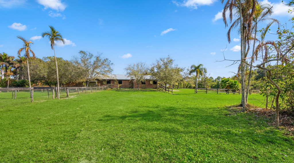 12440 Tangerine Boulevard - Photo 21