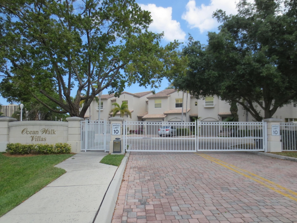 1900 Oceanwalk Lane - Photo 28