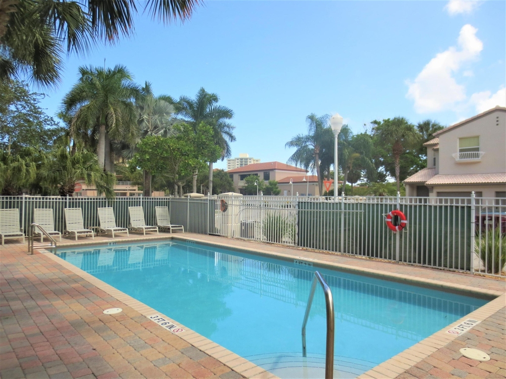 1900 Oceanwalk Lane - Photo 24