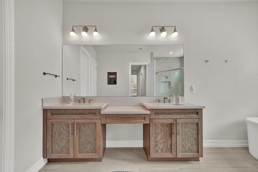 138 Se Palma Street - Photo 23