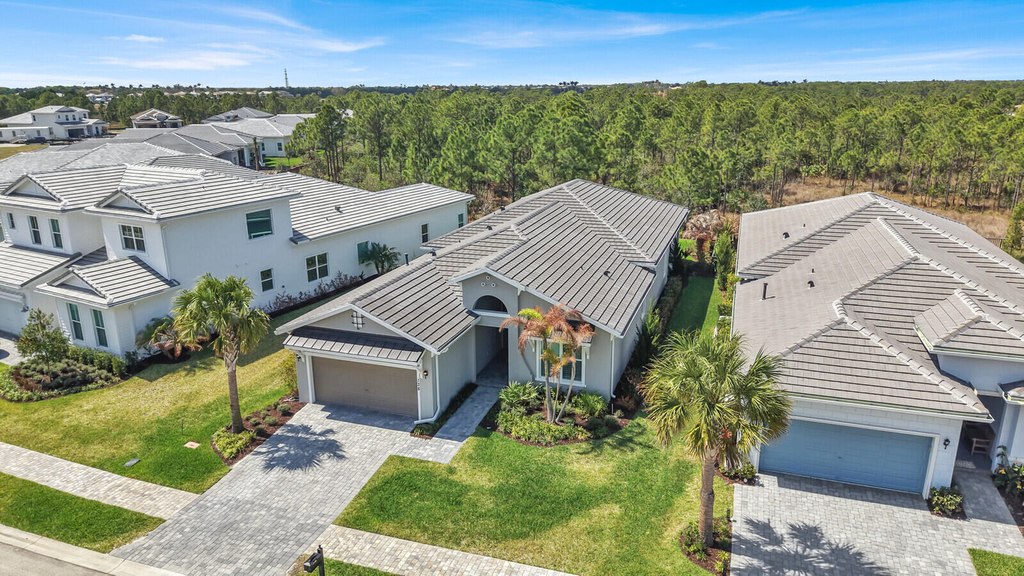 138 Se Palma Street - Photo 45